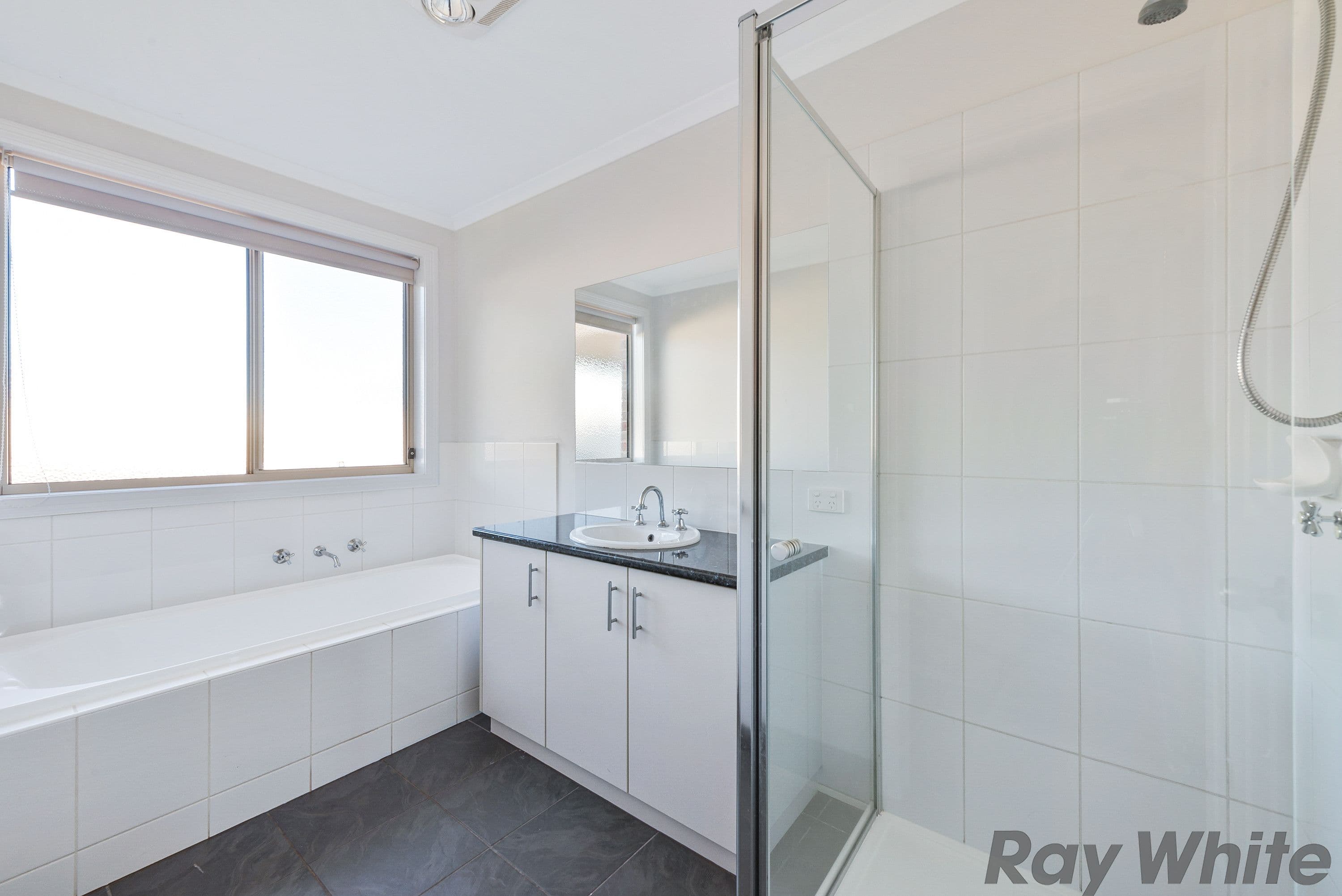 1 Leah Drive, Yarrawonga VIC 3730, Yarrawonga - Thumbnail 6