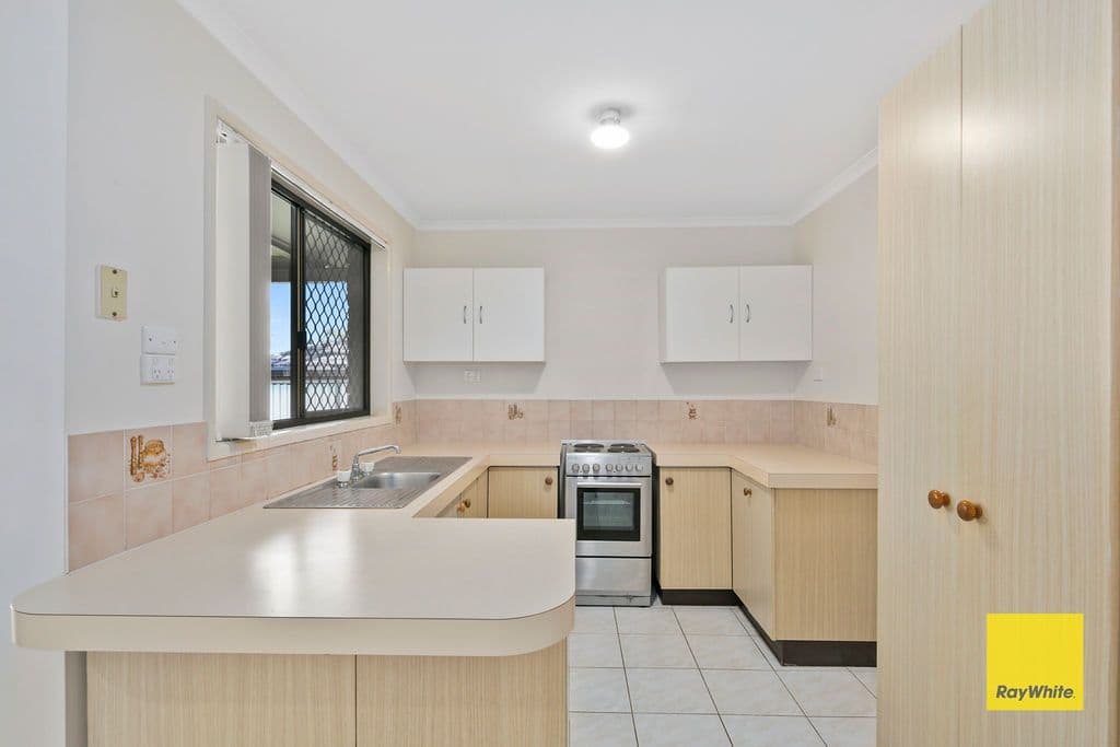 12 Sylvania Street, Wellington Point QLD 4160, Wellington Point - Thumbnail 6