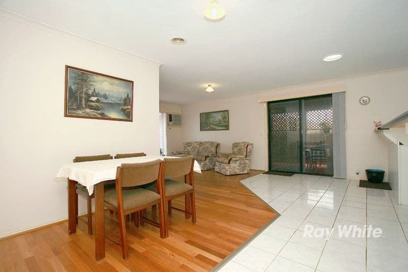 4 Pirita Place, CRANBOURNE WEST VIC 3977, Cranbourne West - Thumbnail 6