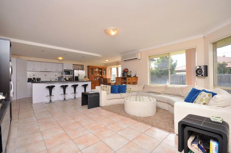 10 Calista Crescent, BRACKEN RIDGE QLD 4017, Bracken Ridge - Thumbnail 7