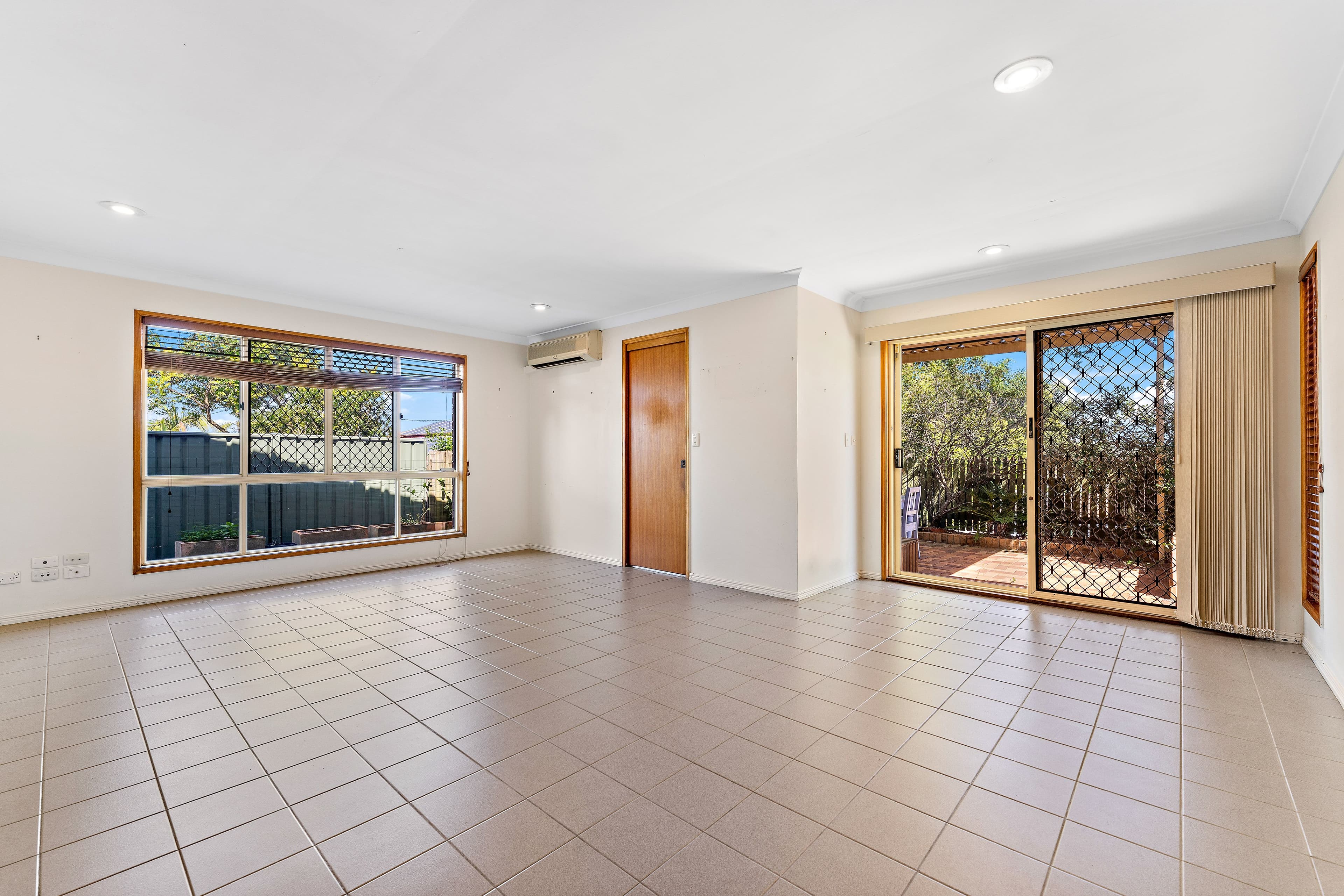 9 Mahala Court, Rochedale South QLD 4123, Rochedale South - Thumbnail 4