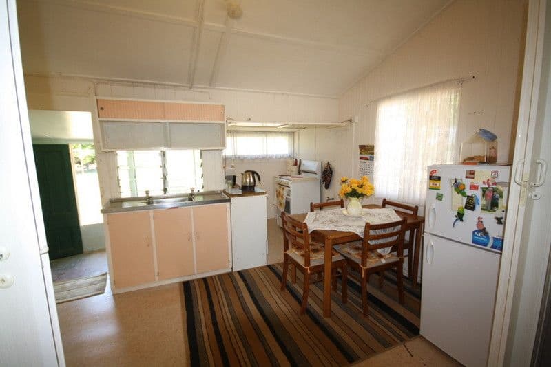 51 Burnett Street, MUNDUBBERA QLD 4626, Mundubbera - Thumbnail 5