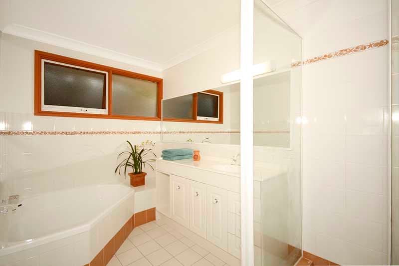 60 Kingswood Road, ENGADINE NSW 2233, Engadine - Thumbnail 7
