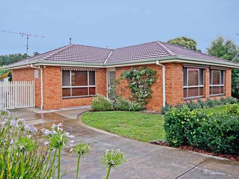 34 Burleigh Drive, GROVEDALE VIC 3216, Grovedale - Image 1
