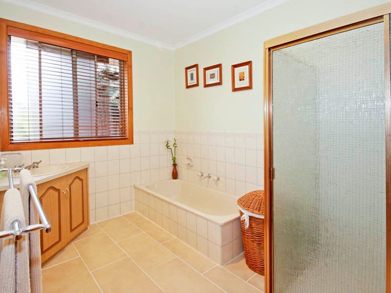 34 Burleigh Drive, GROVEDALE VIC 3216, Grovedale - Thumbnail 6
