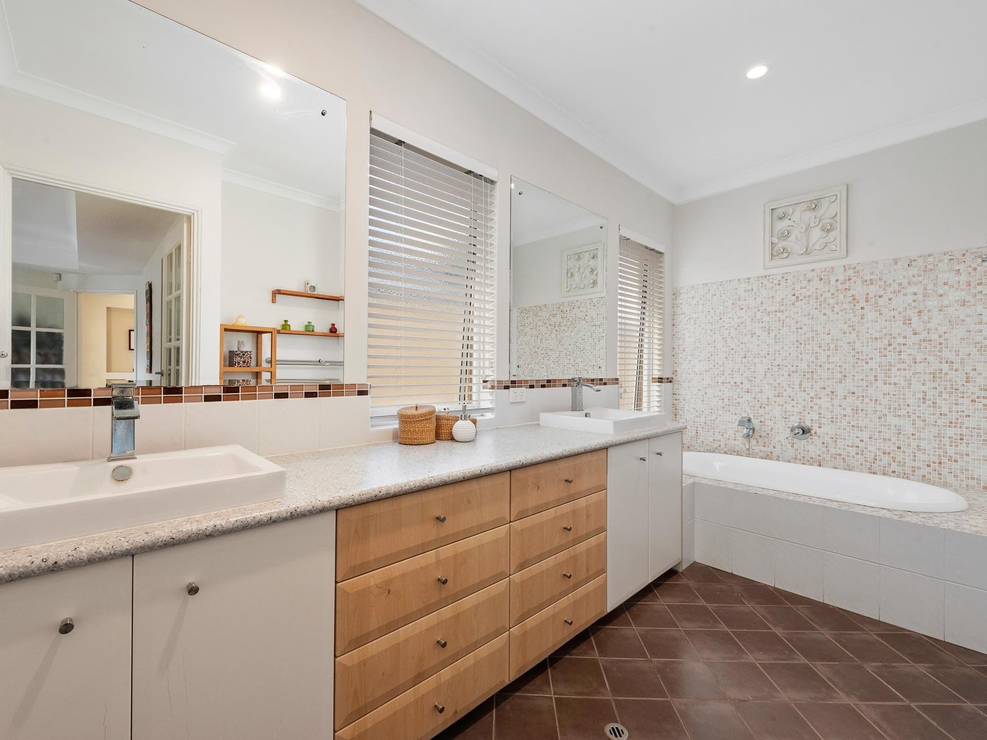 54 Lockeport Approach, Madeley WA 6065, Madeley - Thumbnail 6