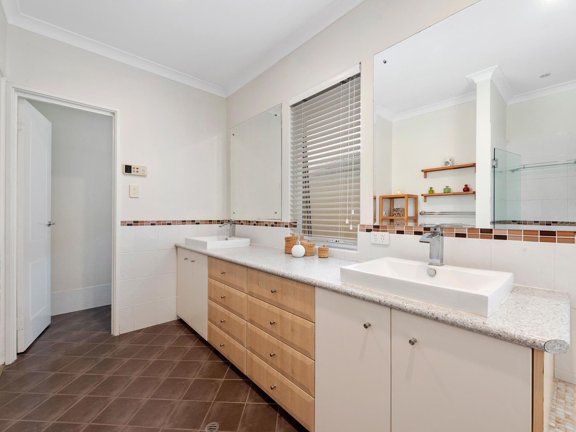54 Lockeport Approach, Madeley WA 6065, Madeley - Thumbnail 7