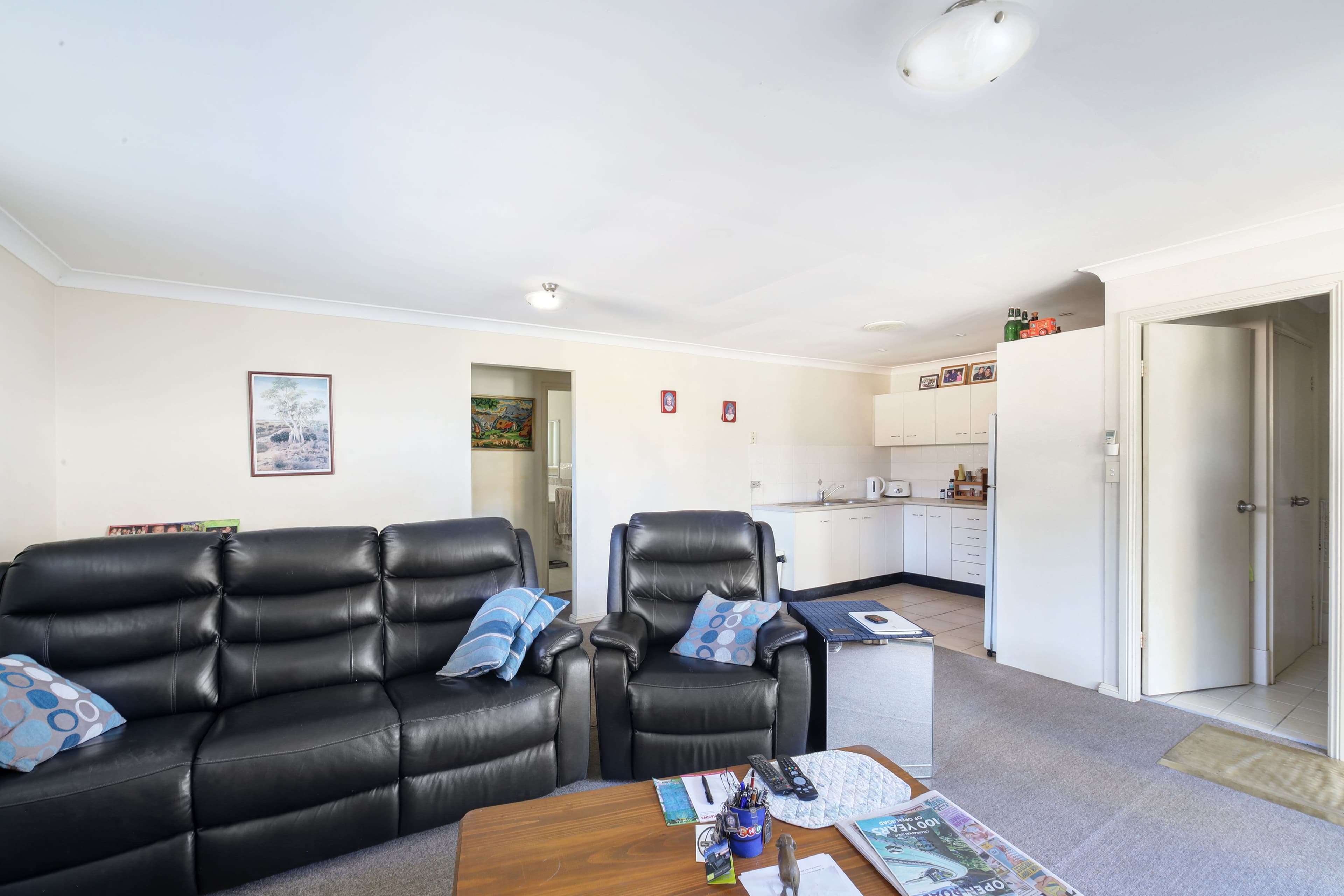 Units 1 & 2/92B Kincumber Crescent, DAVISTOWN NSW 2251, Davistown - Thumbnail 6
