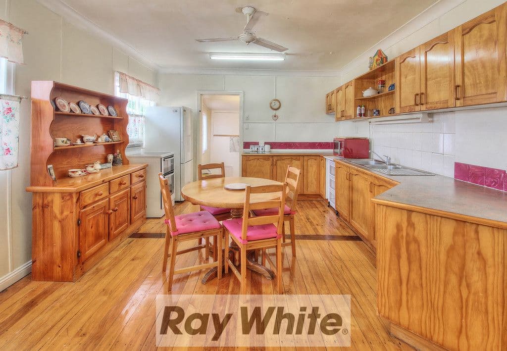 108 Railway Parade, Woodridge QLD 4114, Woodridge - Thumbnail 2