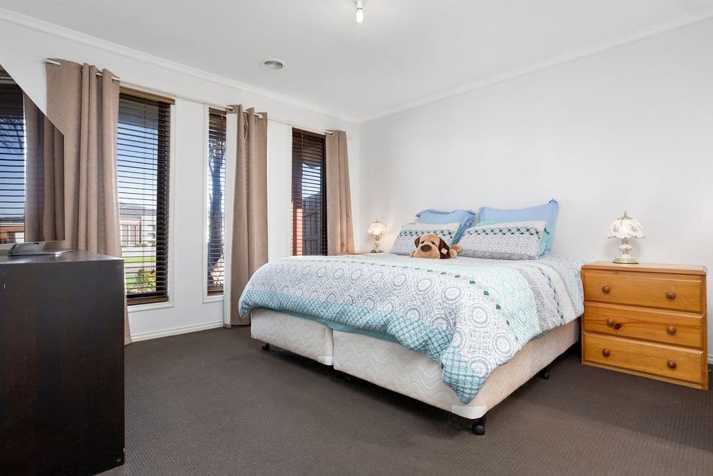 13 Huntingfield Drive, Warrnambool VIC 3280, Warrnambool - Thumbnail 5