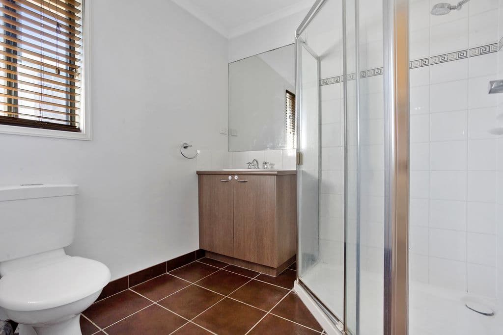 13 Huntingfield Drive, Warrnambool VIC 3280, Warrnambool - Thumbnail 7
