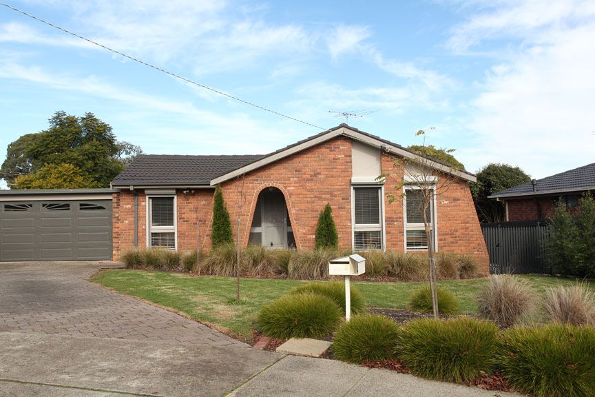 7 Murillo Court, WHEELERS HILL VIC 3150, Wheelers Hill - Image 1