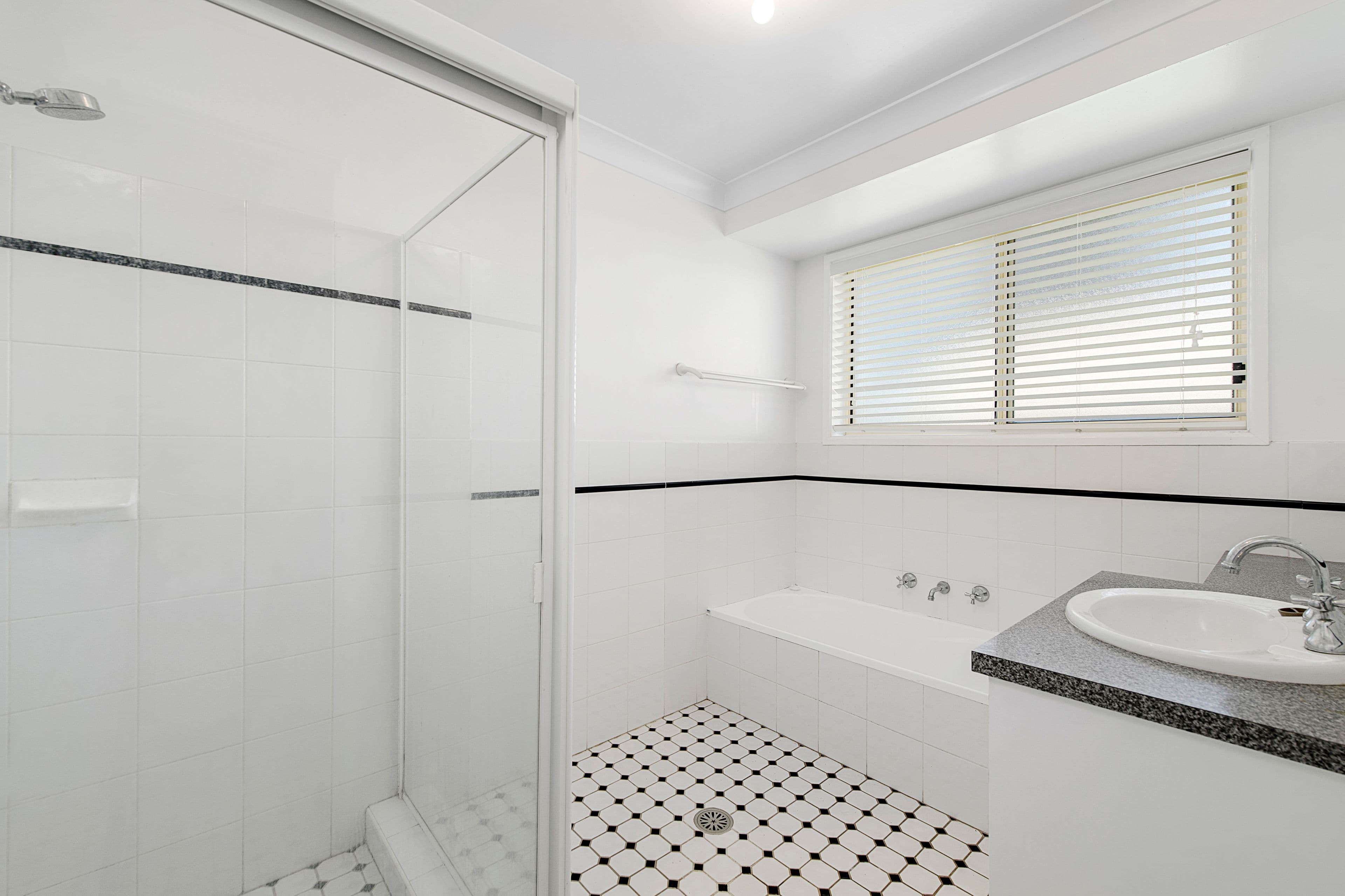 24 Coucal Close, Port Macquarie NSW 2444, Port Macquarie - Thumbnail 6