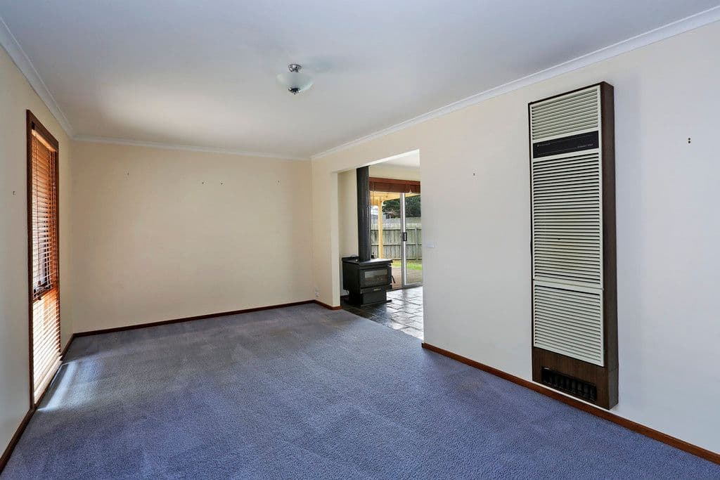 31 Carawatha Avenue, Clifton Springs VIC 3222, Clifton Springs - Thumbnail 4