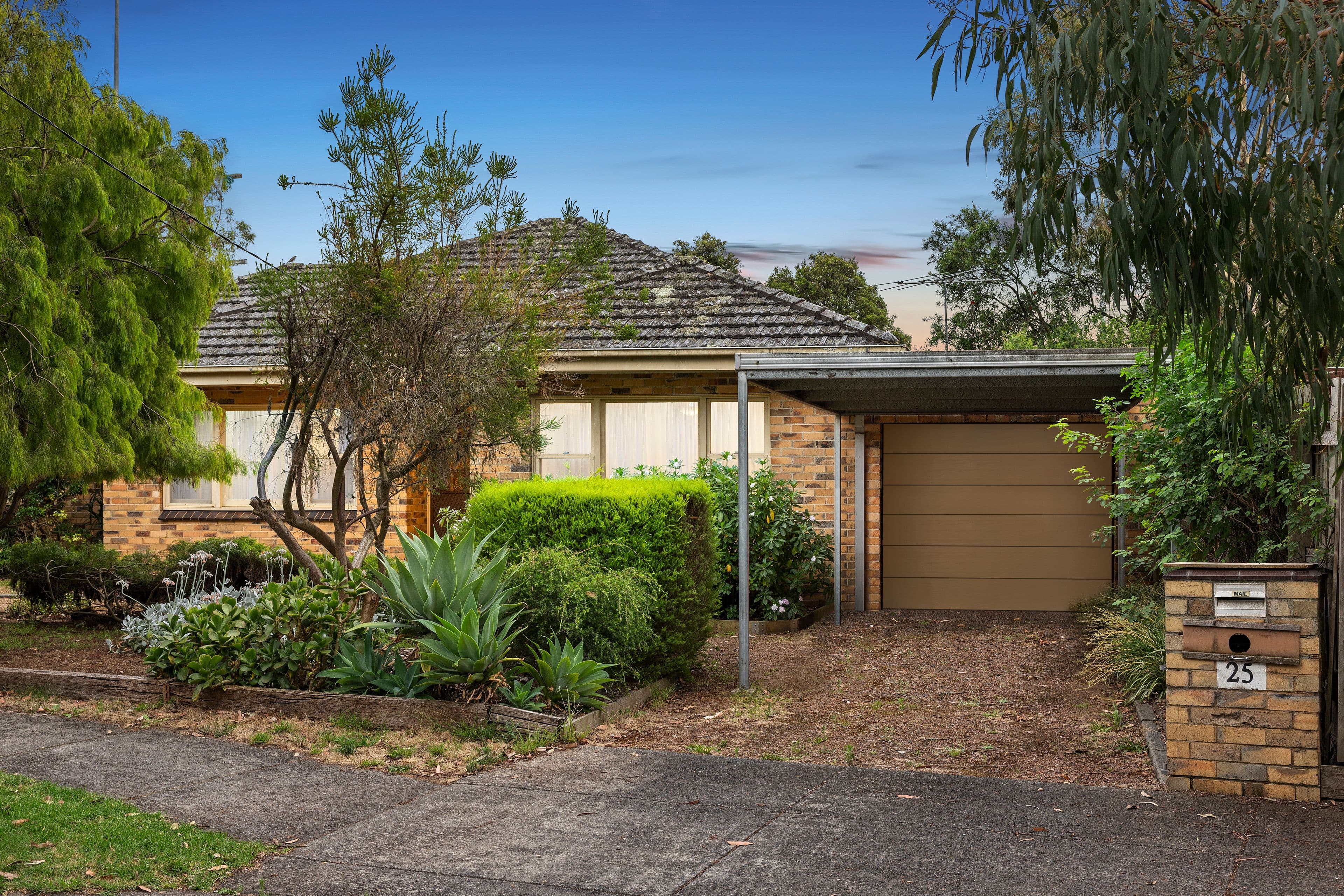 25 Foster Crescent, Knoxfield VIC 3180, Knoxfield - Image 1