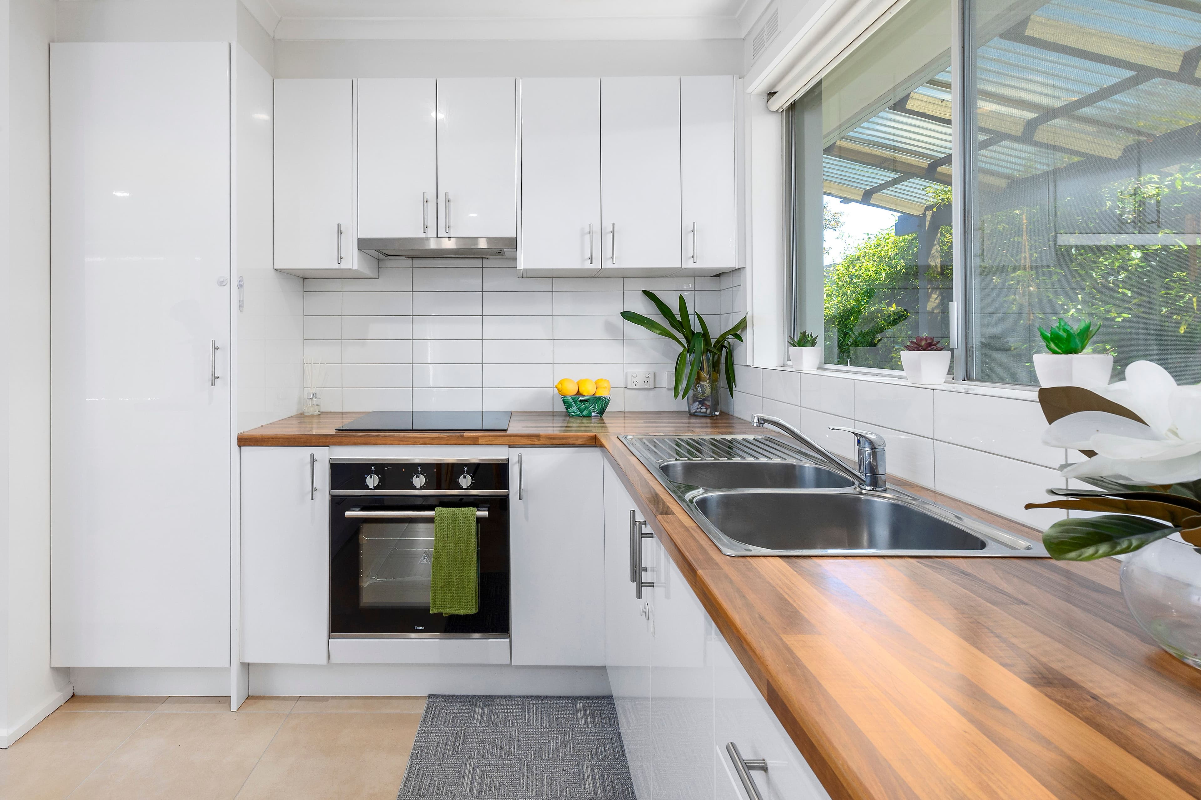10 Besgrove Street, Rosebud VIC 3939, Rosebud - Thumbnail 2