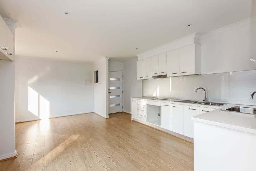 20 Purinuan Road, Reservoir VIC 3073, Reservoir - Thumbnail 2