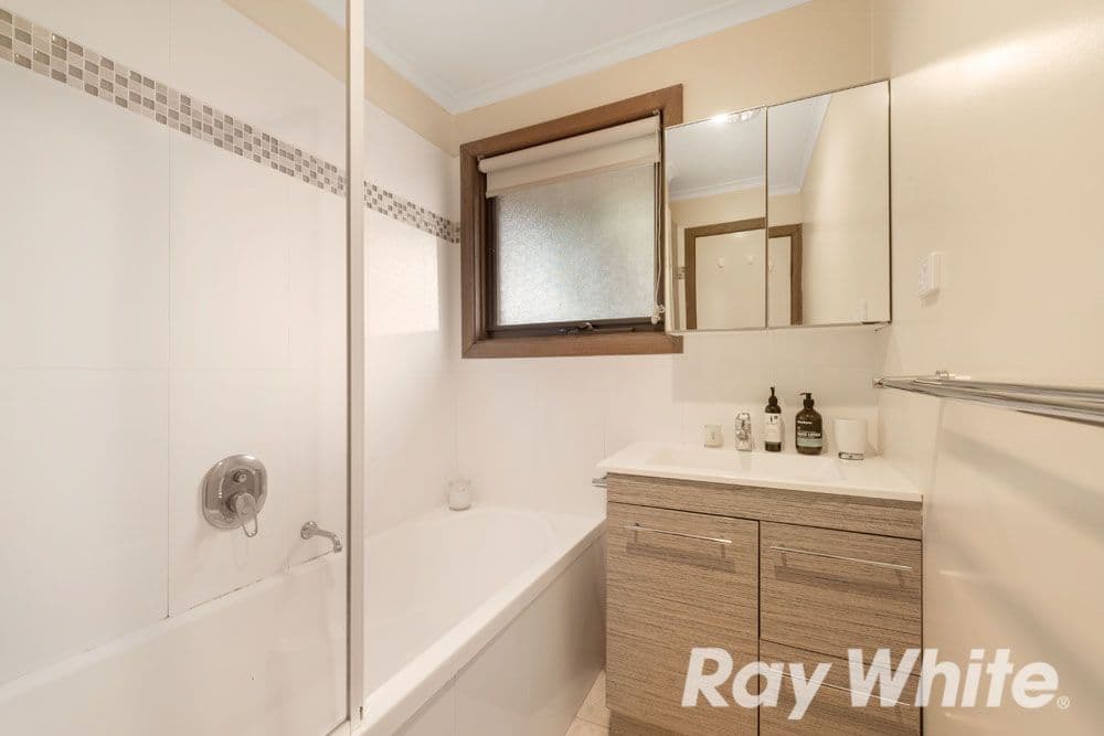 23 Wattle Drive, Watsonia VIC 3087, Watsonia - Thumbnail 4