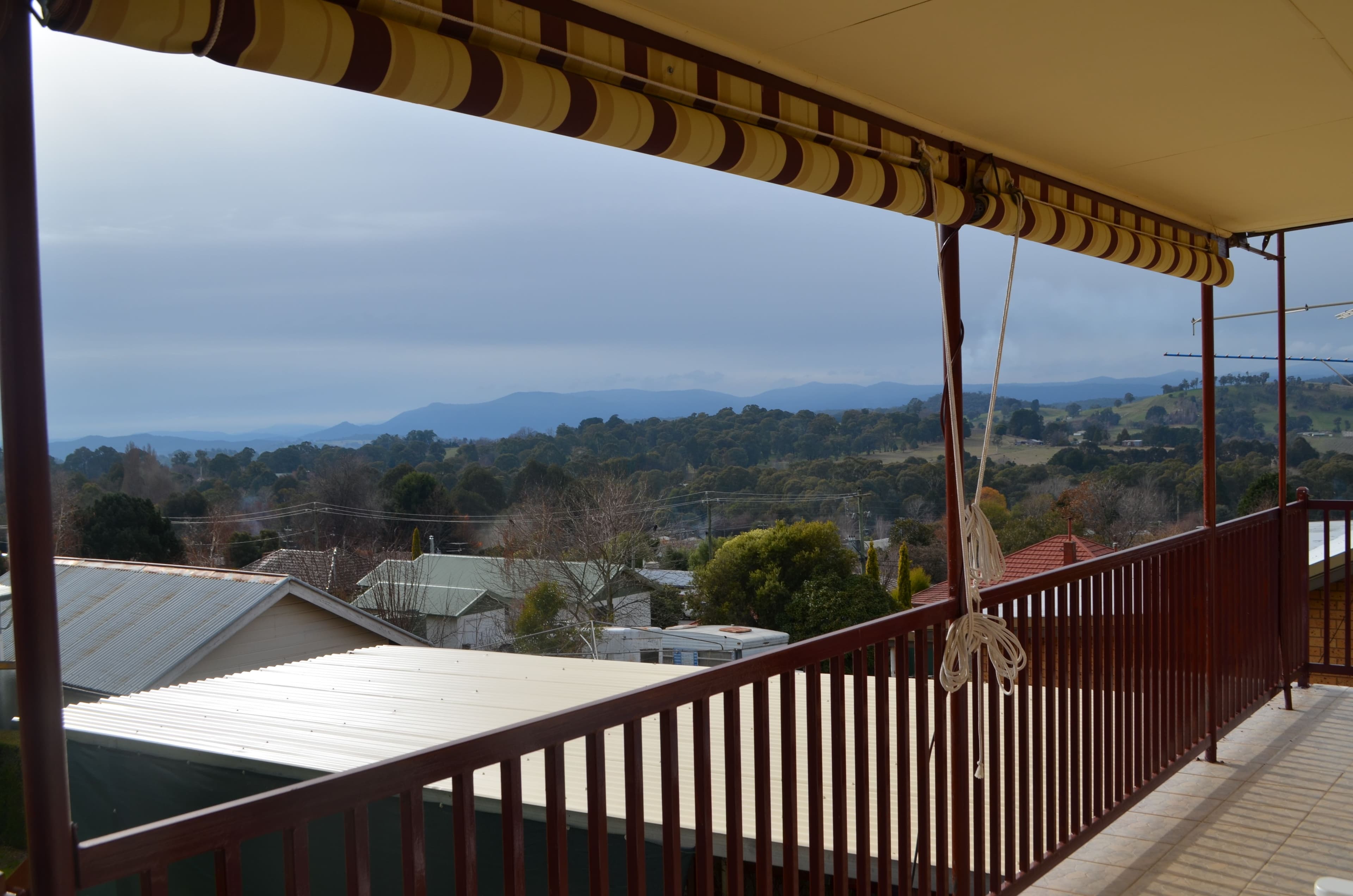 6 Mountain Avenue, Batlow - Thumbnail 4