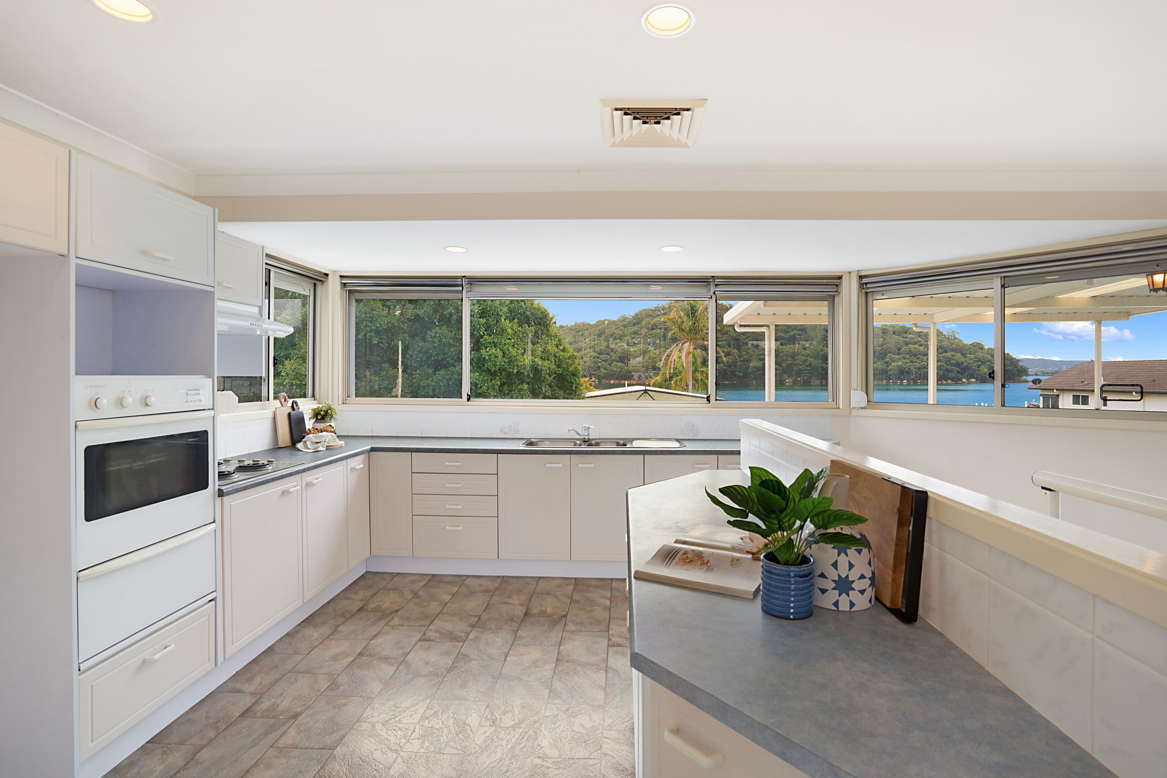 43 Waterview Street, Woy Woy NSW 2256, Woy Woy - Thumbnail 5