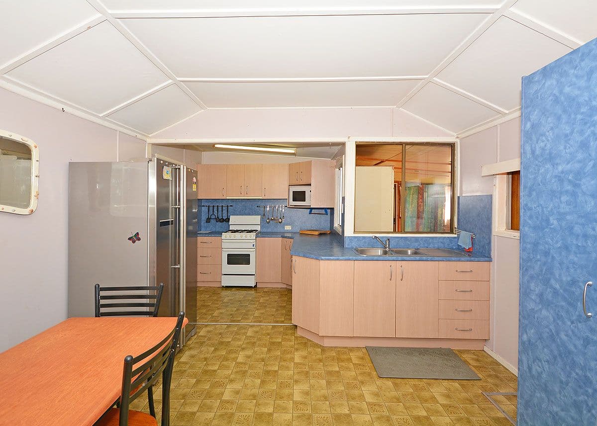 49 Bideford Street, Torquay QLD 4655, Torquay - Thumbnail 2