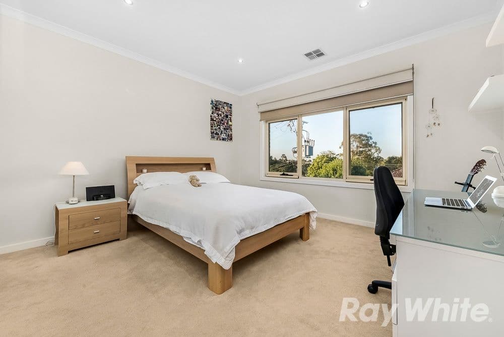 4 Marsham Road, Mount Waverley VIC 3149, Mount Waverley - Thumbnail 7