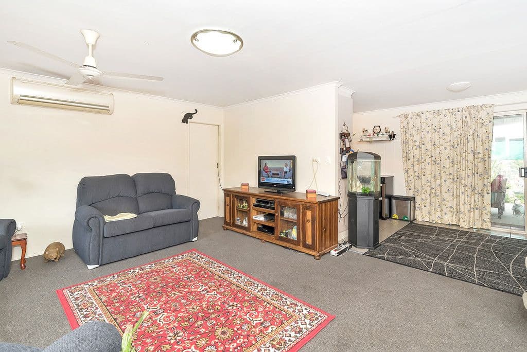 10 Gladstone Street, Wyreema QLD 4352, Wyreema - Thumbnail 2