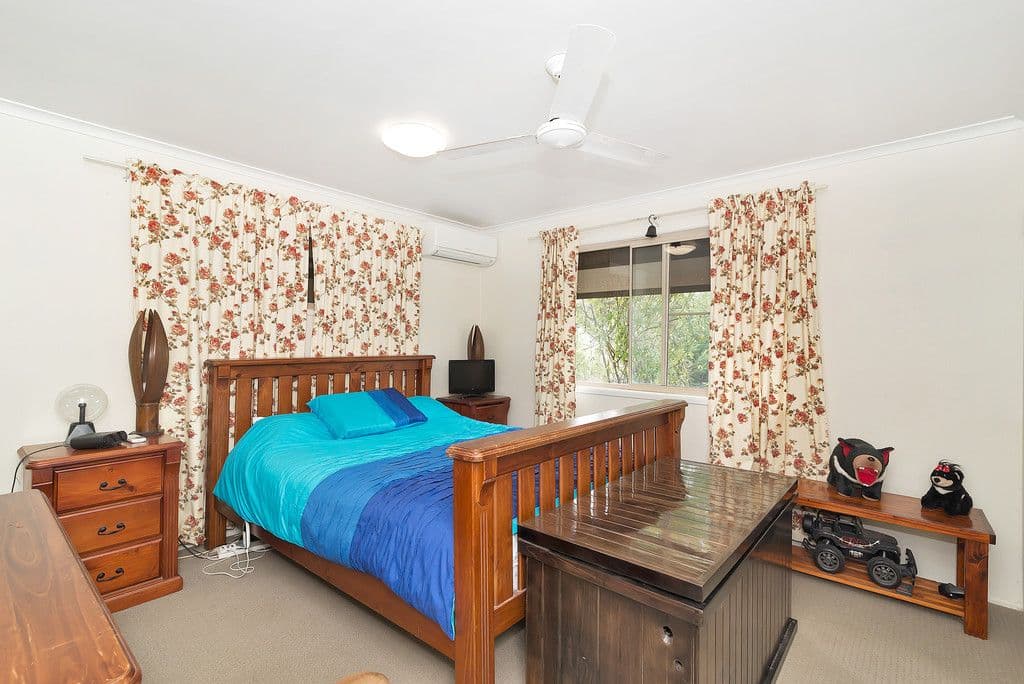 10 Gladstone Street, Wyreema QLD 4352, Wyreema - Thumbnail 5