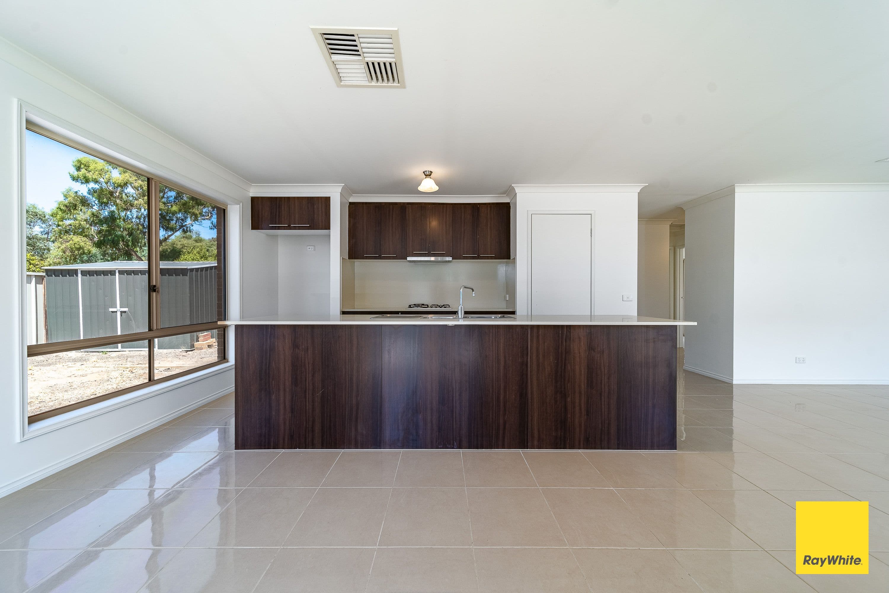 32 Elandra Drive, Ascot VIC 3551, Ascot - Thumbnail 7