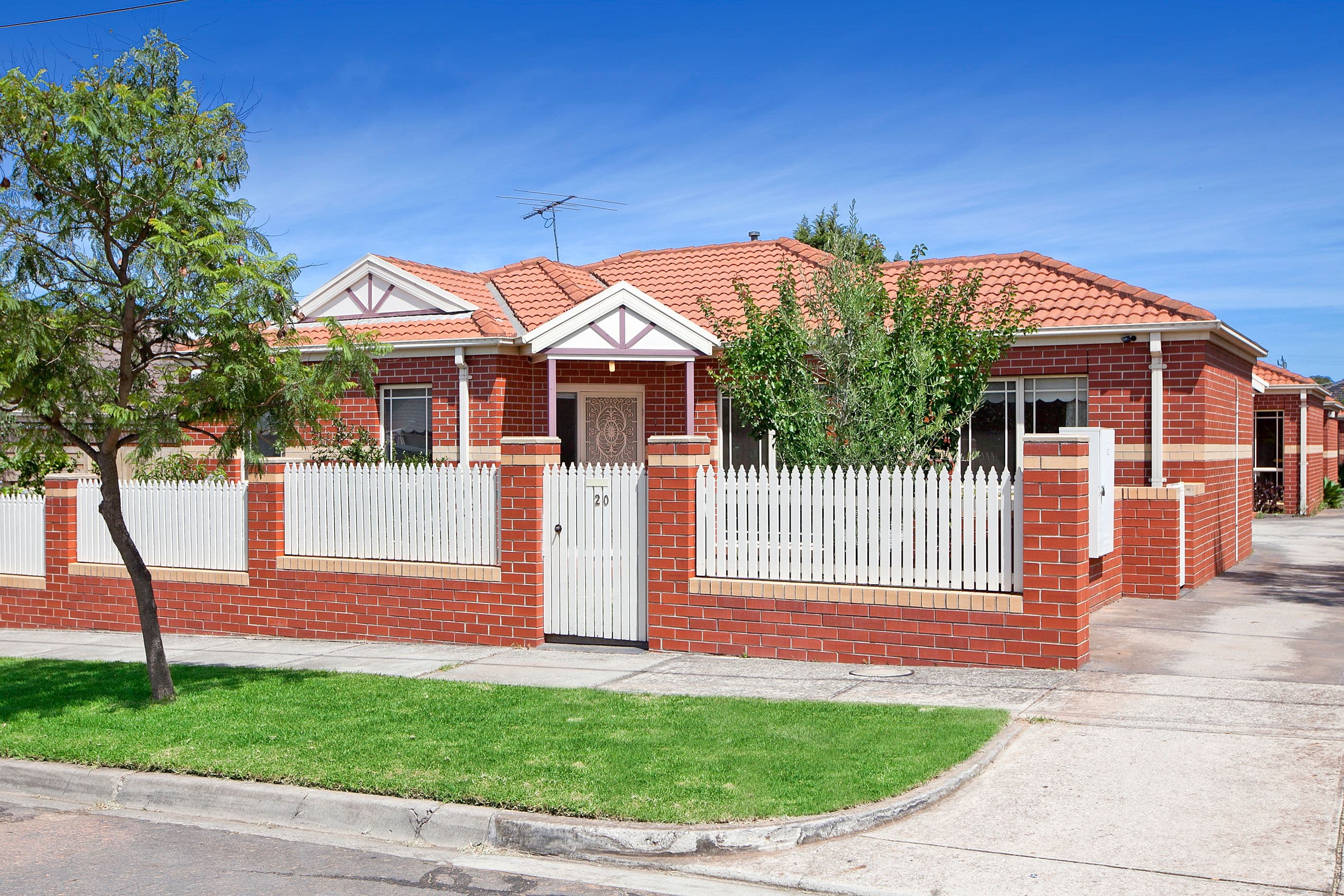 20 Sinnott Street, Preston VIC 3072, Preston - Image 1