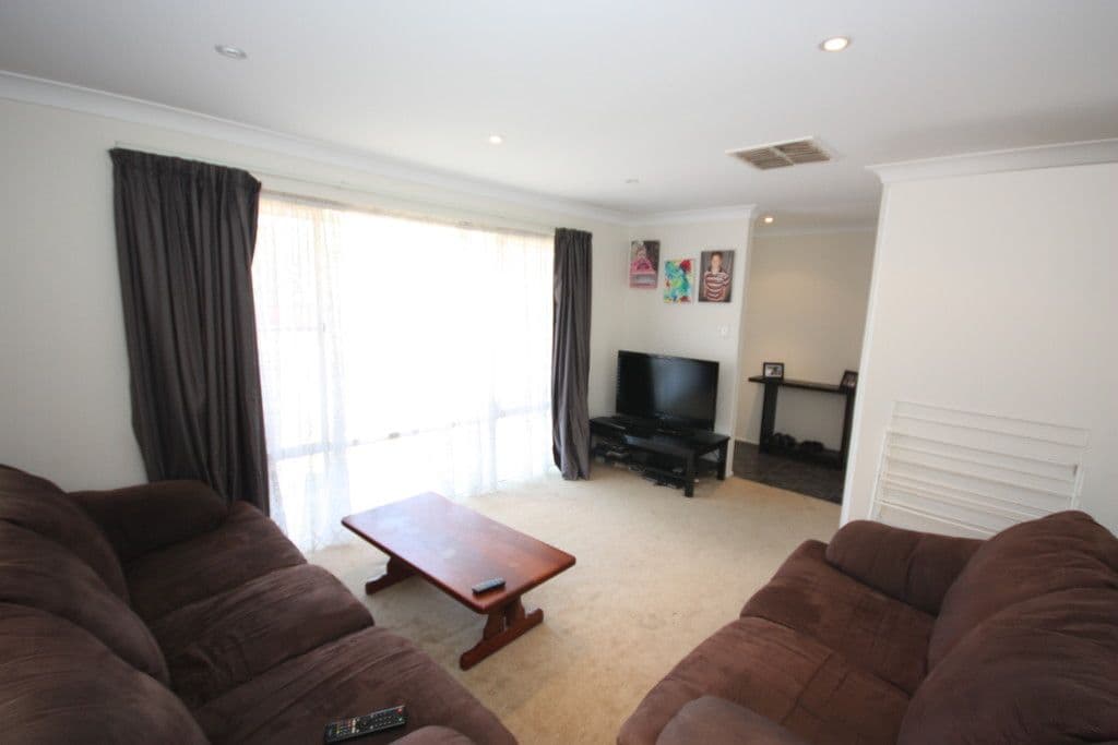 10 Mitchell Court, Beechboro WA 6063, Beechboro - Thumbnail 5