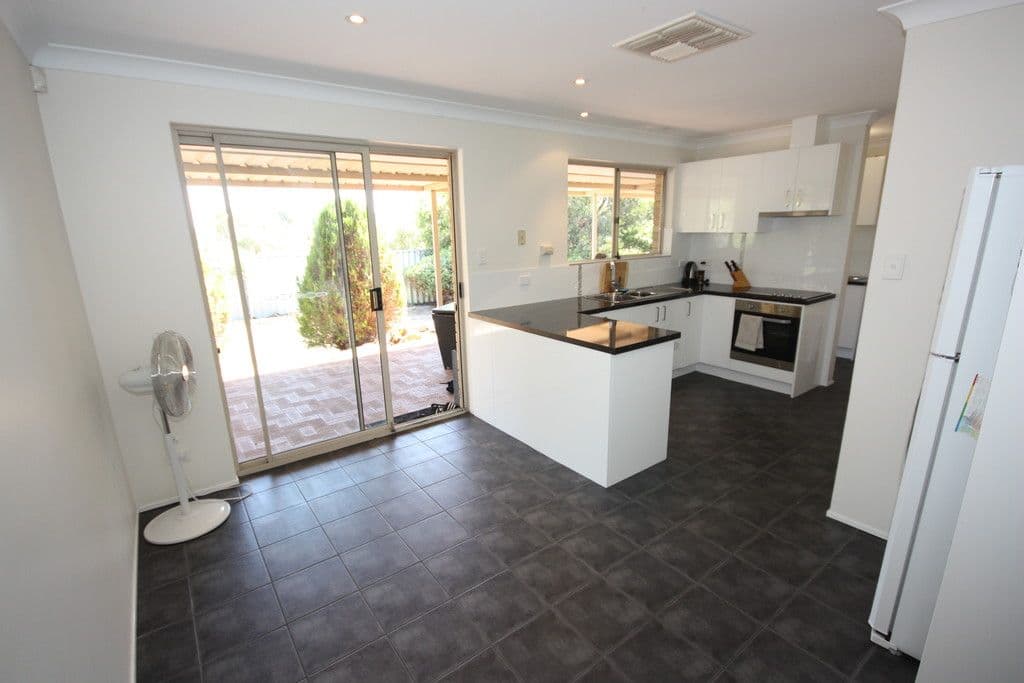 10 Mitchell Court, Beechboro WA 6063, Beechboro - Thumbnail 7