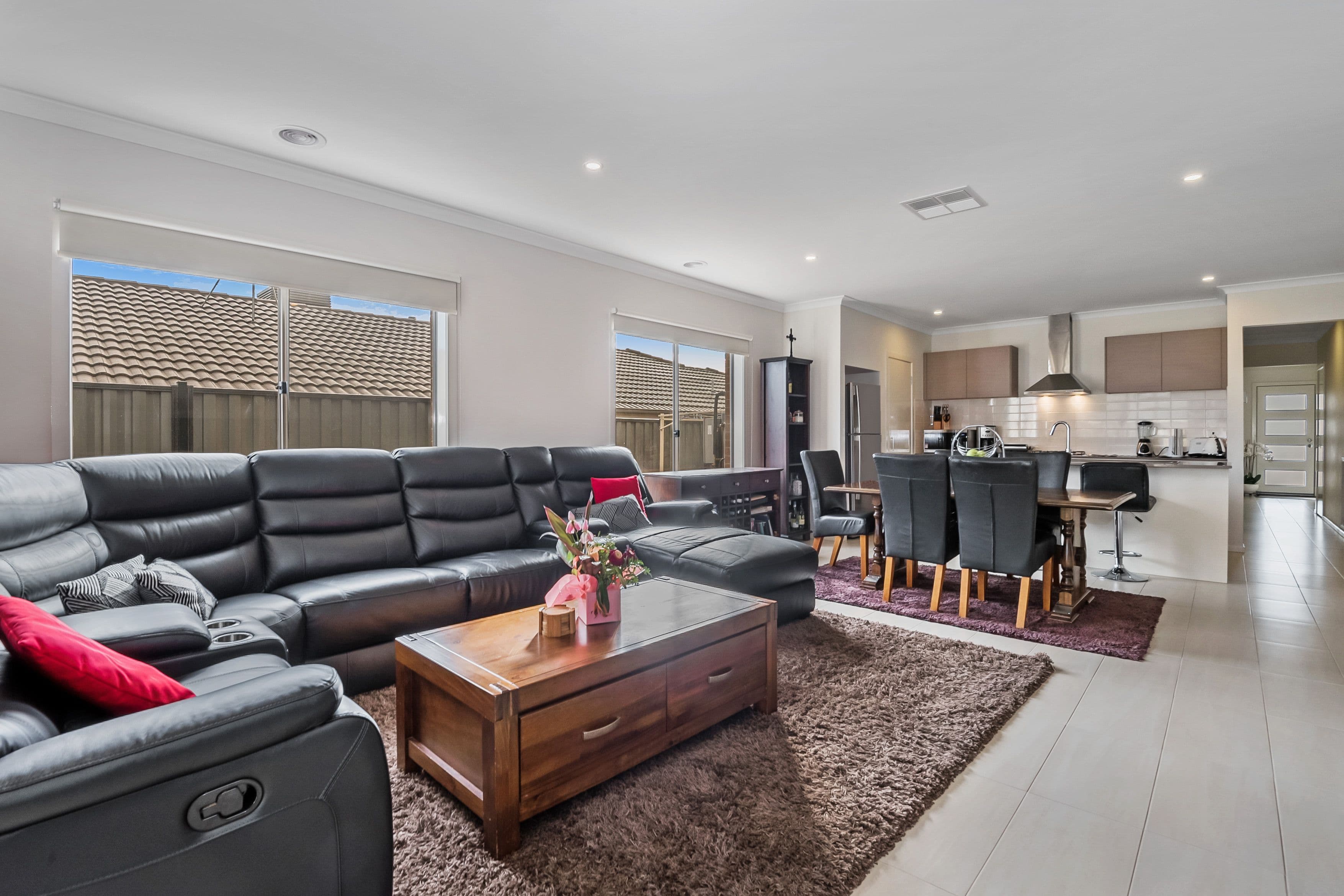 8 Ophir Way, MERNDA VIC 3754, Mernda - Thumbnail 2
