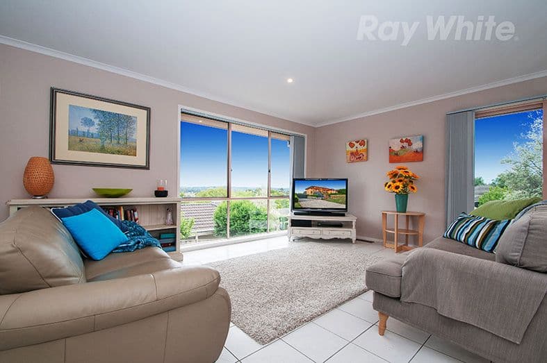 2 YERING Place, Chirnside Park VIC 3116, Chirnside Park - Thumbnail 2