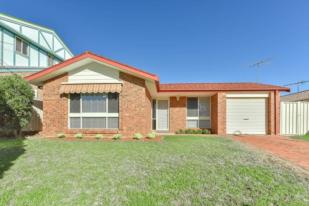 St Helens Park NSW 2560, St Helens Park - Image 1