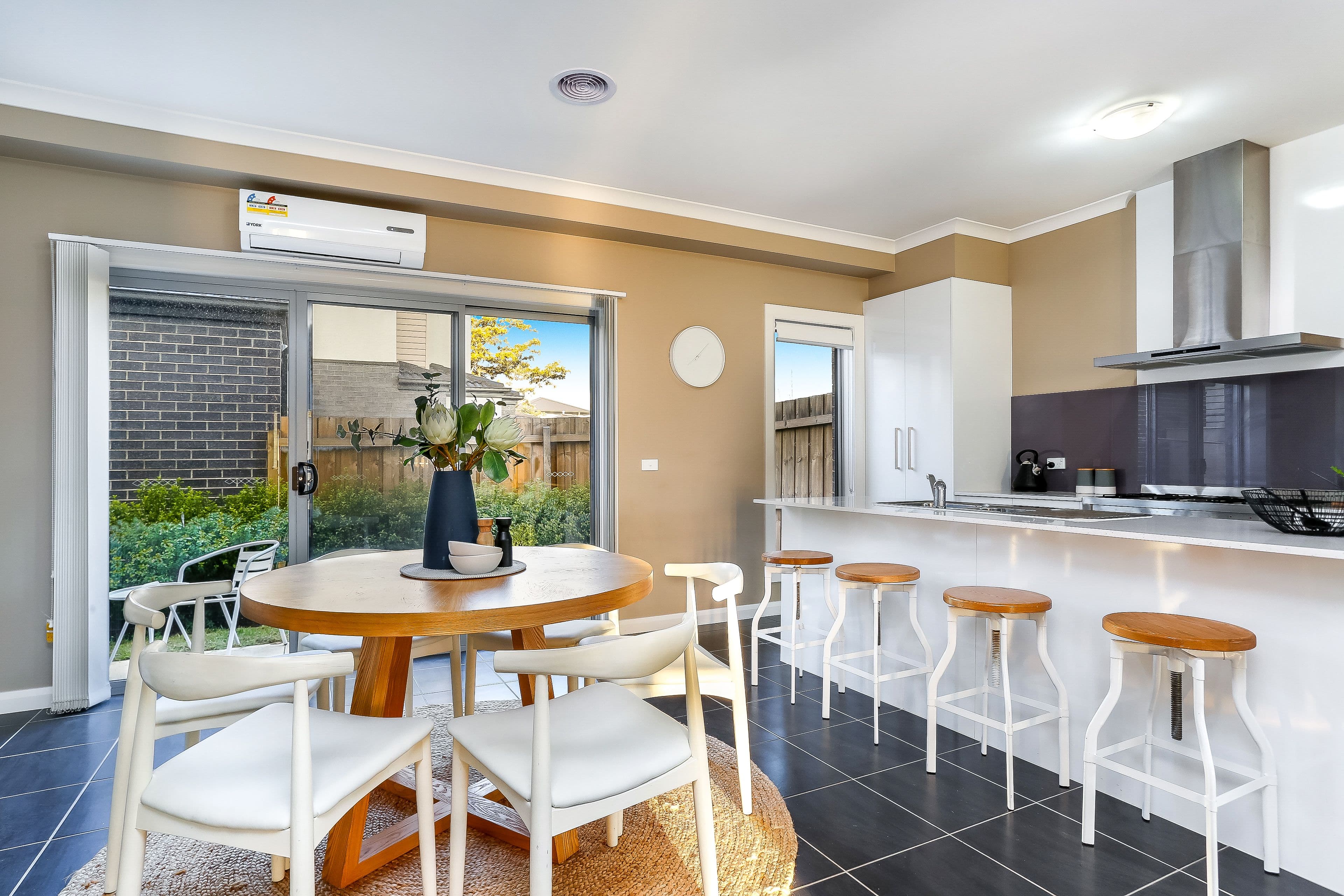 80 Justin Avenue, Glenroy VIC 3046, Glenroy - Thumbnail 4