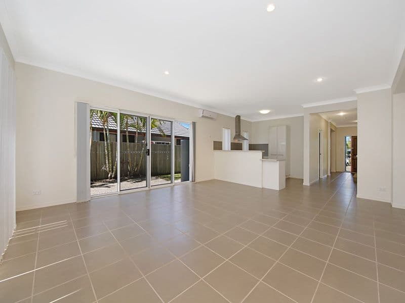 17 Eaton Street, Sippy Downs QLD 4556, Sippy Downs - Thumbnail 2