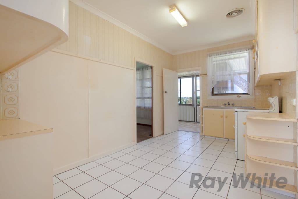 138 Northcott Drive, ADAMSTOWN HEIGHTS NSW 2289, Adamstown Heights - Thumbnail 3