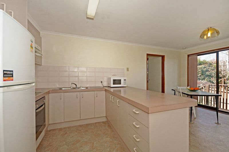 30 William Hudson Crescent, MONASH ACT 2904, Monash - Thumbnail 6
