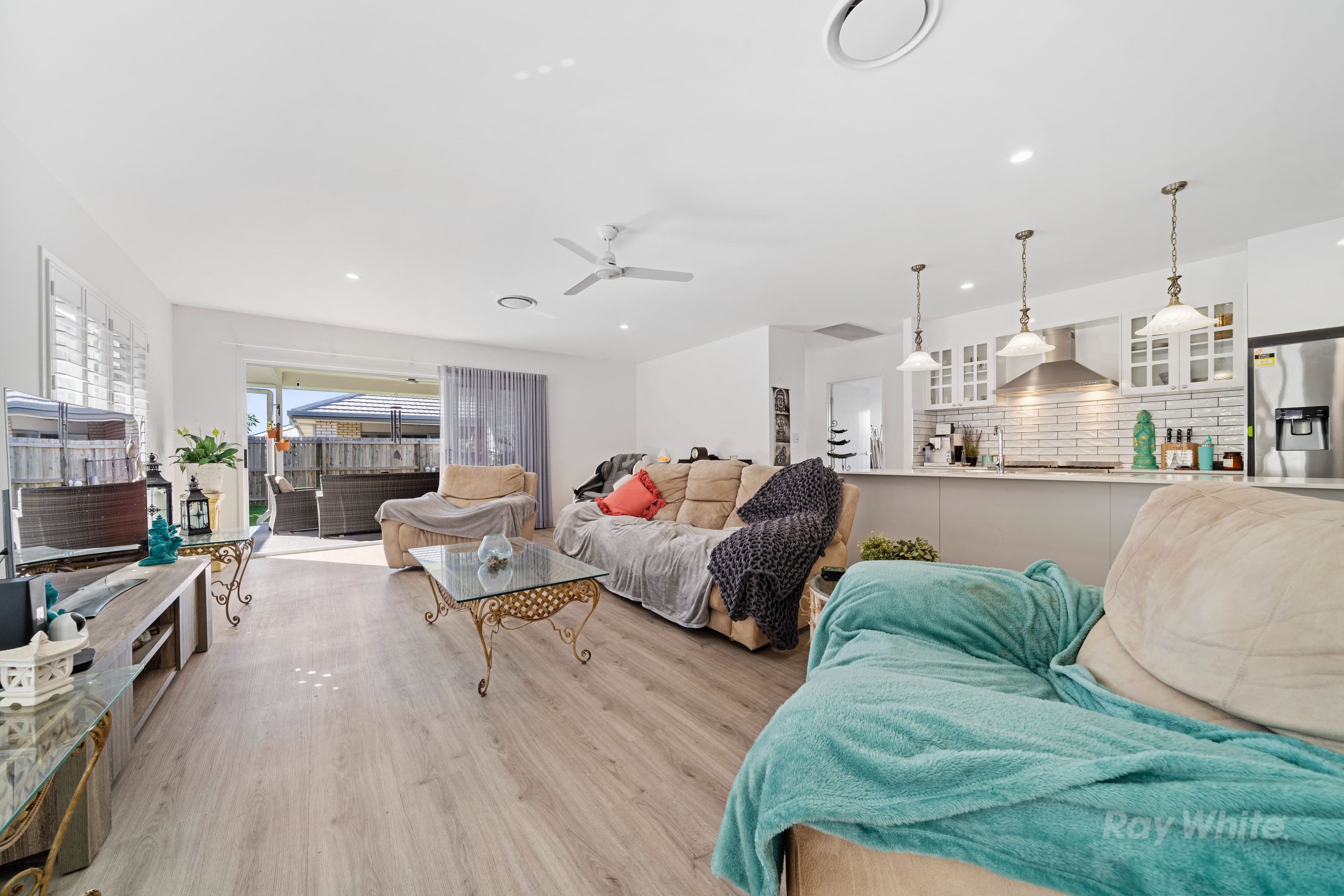 32 Lemon Crescent, Greenbank QLD 4124, Greenbank - Thumbnail 6