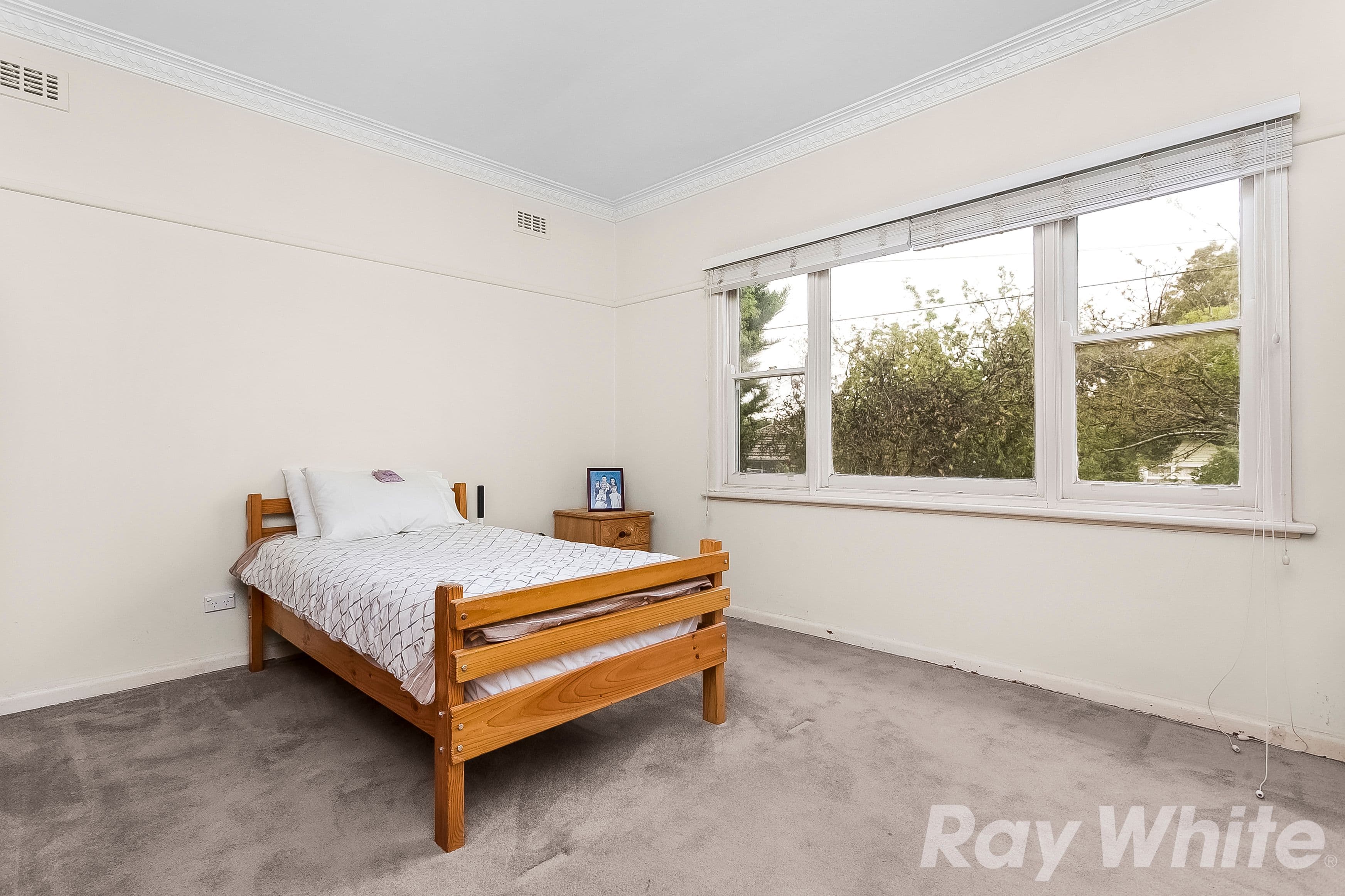 17 Cameron Road, Box Hill North VIC 3129, Box Hill North - Thumbnail 6