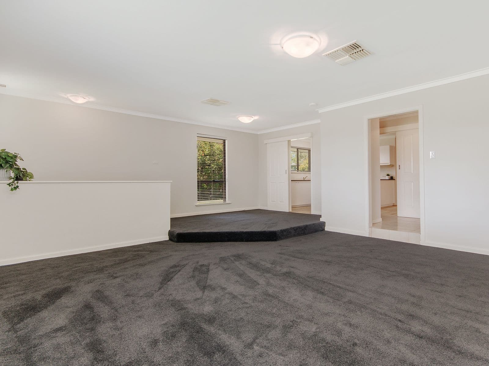 53 Charthouse Road, Safety Bay WA 6169, Safety Bay - Thumbnail 4