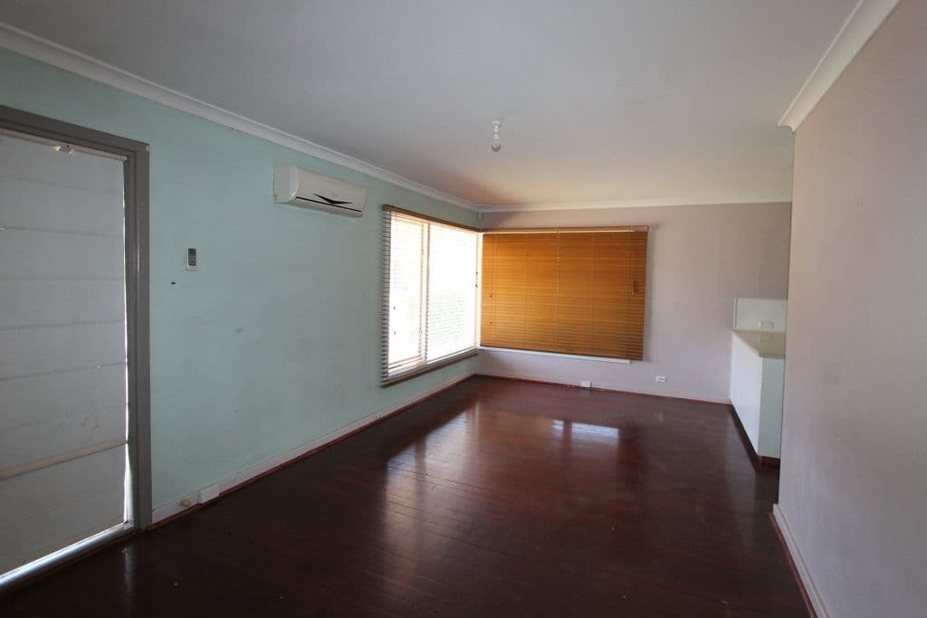 298 Marangaroo Drive, Koondoola WA 6064, Koondoola - Thumbnail 6