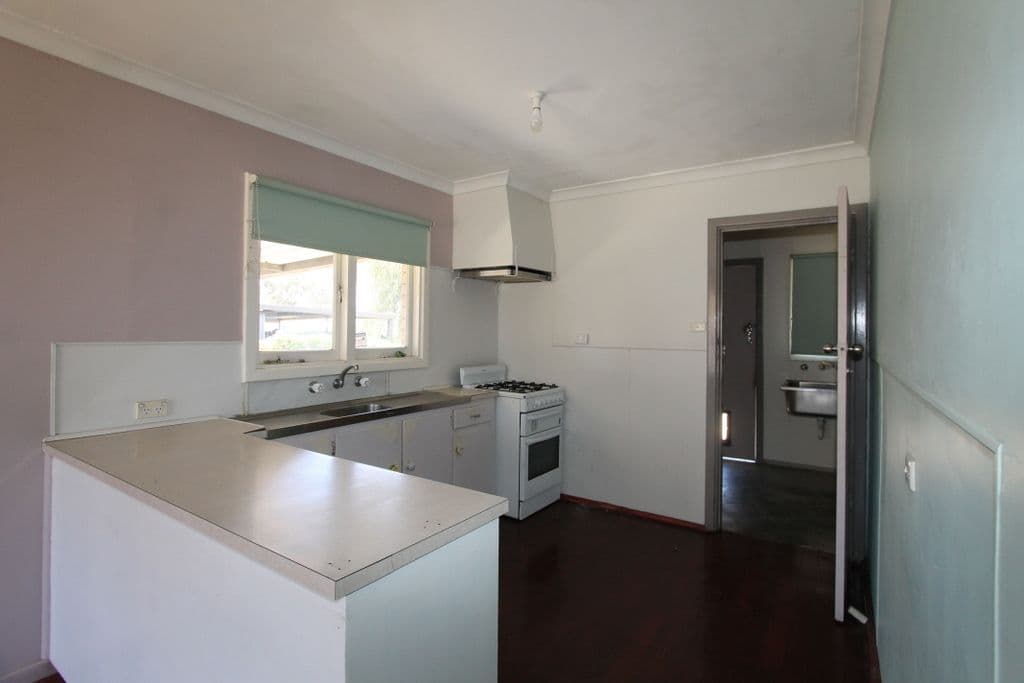 298 Marangaroo Drive, Koondoola WA 6064, Koondoola - Thumbnail 7