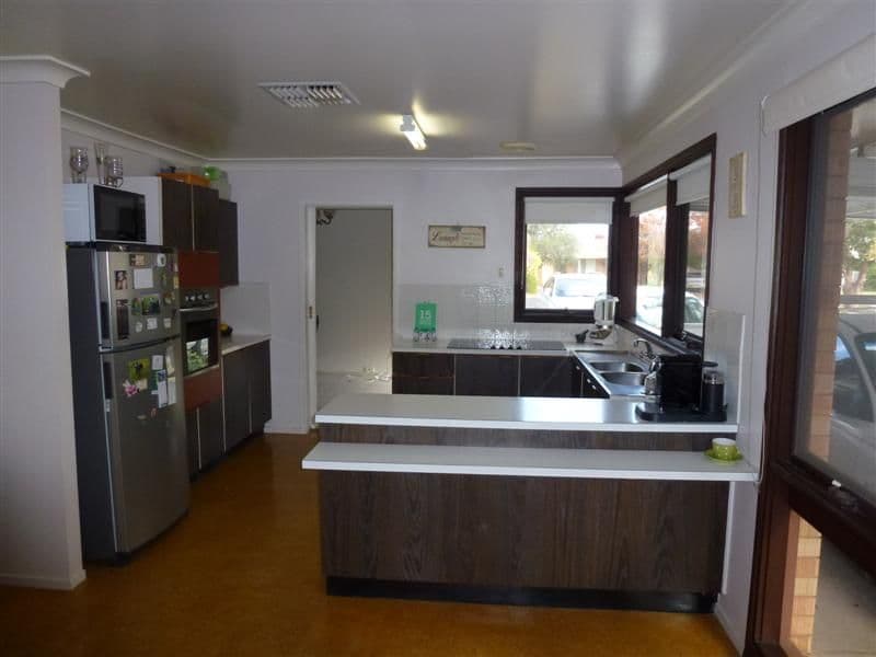 6 Topaz Street, DUBBO NSW 2830, Dubbo - Thumbnail 3