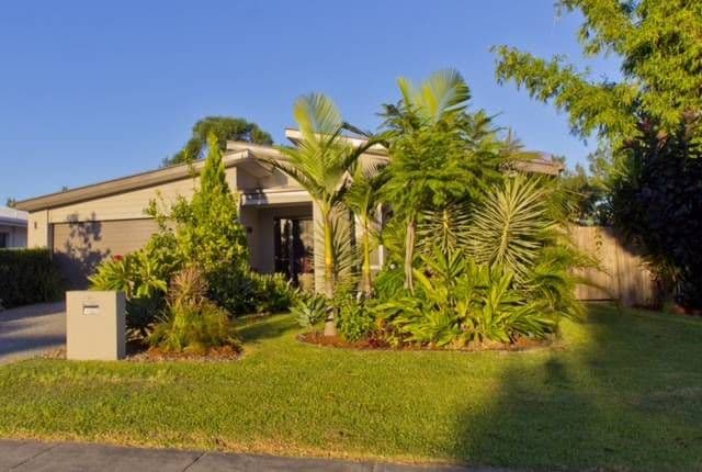 11 Casuarina Way, Helensvale QLD 4212, Helensvale - Thumbnail 2