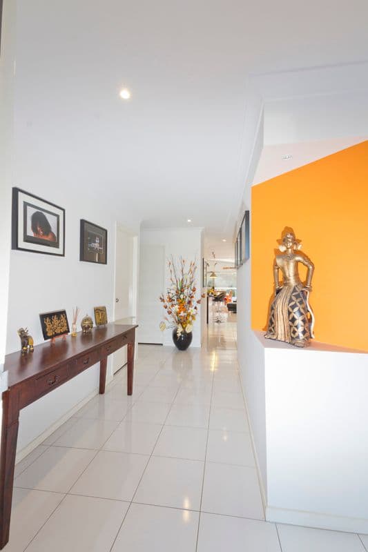 11 Casuarina Way, Helensvale QLD 4212, Helensvale - Thumbnail 5