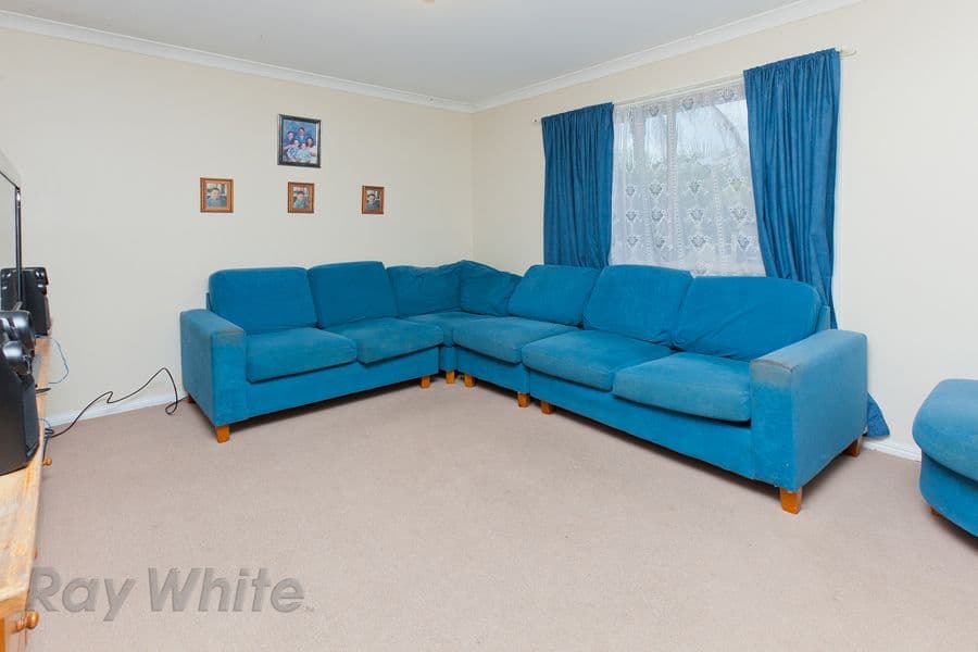 7 Abelia Court, CAMIRA QLD 4300, Camira - Thumbnail 2