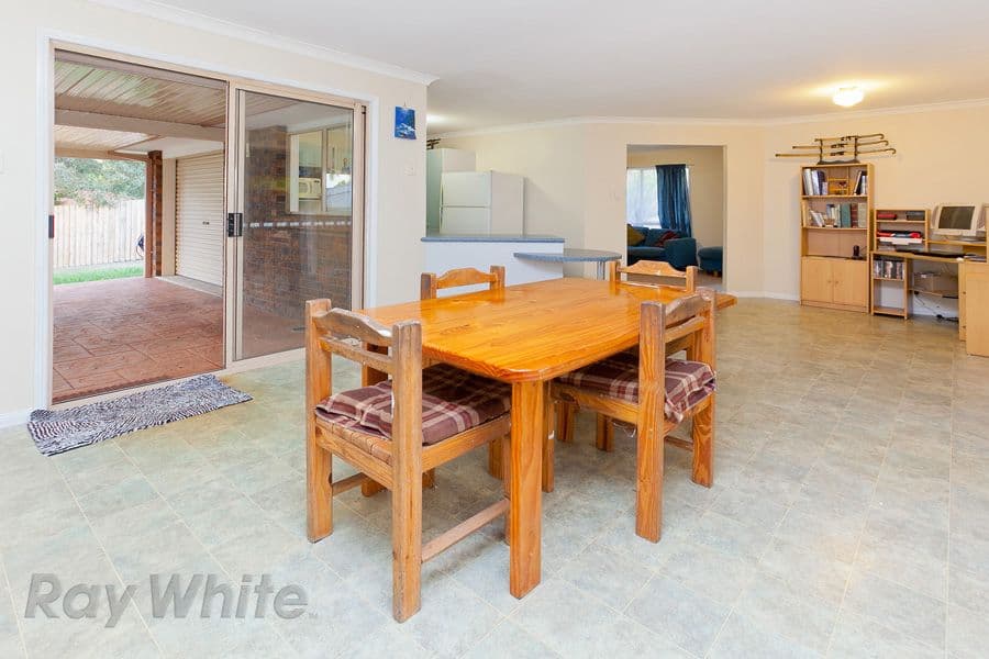 7 Abelia Court, CAMIRA QLD 4300, Camira - Thumbnail 4