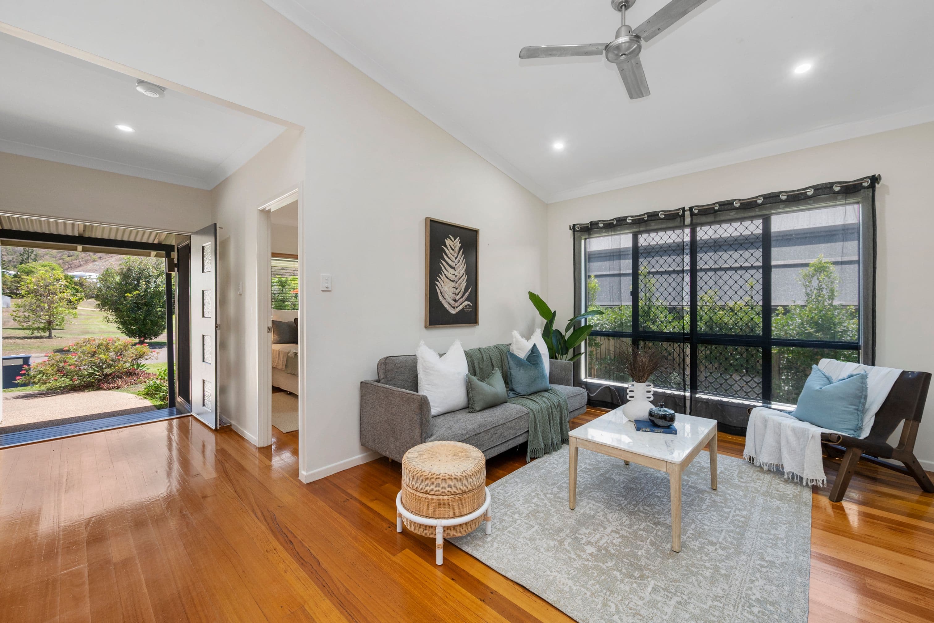 15 Sarina Court, Mount Louisa QLD 4814, Mount Louisa - Thumbnail 2